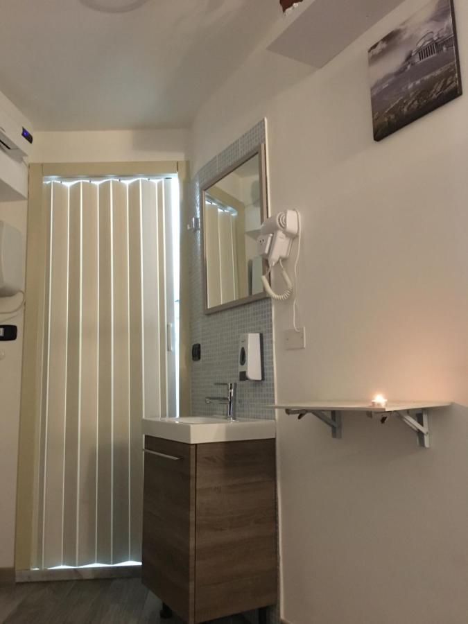 Central Nest Bed & Breakfast Napoli